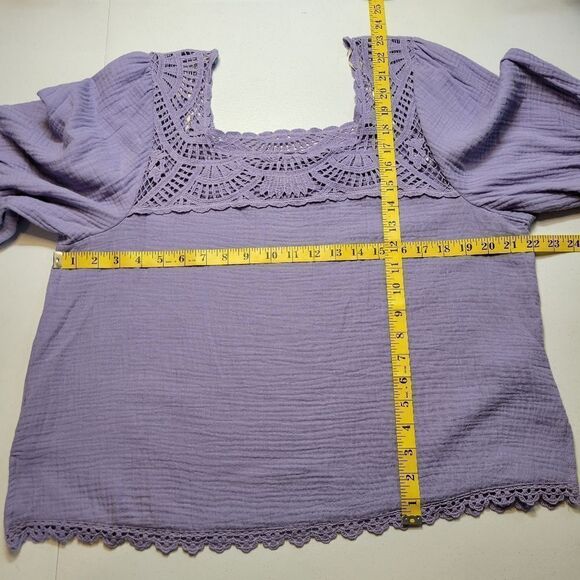 Democracy Cotton Woven Crochet Square Neck Short Bubble Sleeve Scallop Hem Top - Picture 11 of 13